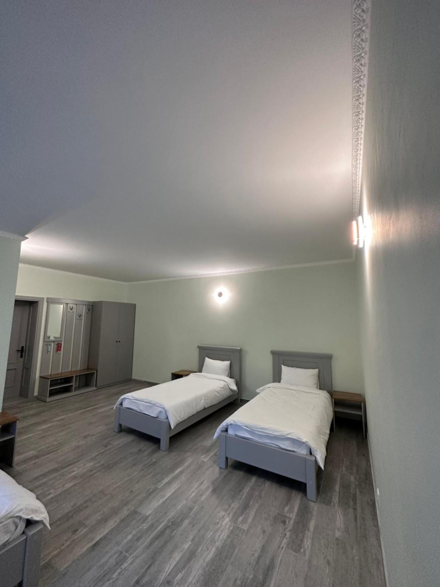Maestro Otel Ostroh Dış mekan fotoğraf
